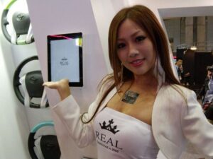 ＴＯＫＹＯ ＡｕｔｏＳａｌｏｎ ２０１３ 　ＳＯＮＩＣ ＢＯＯＮ　Ｎｏ：０１３５